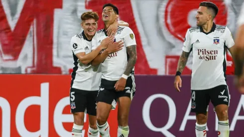 El divertido trolleo de los jugadores de Colo Colo a Esteban Pavez