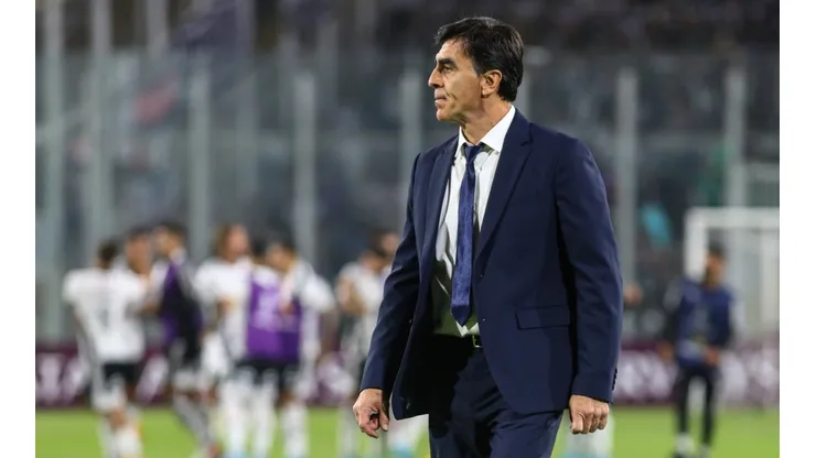 Gustavo Quinteros toma fuerza para ser el DT de la Selección Chilena