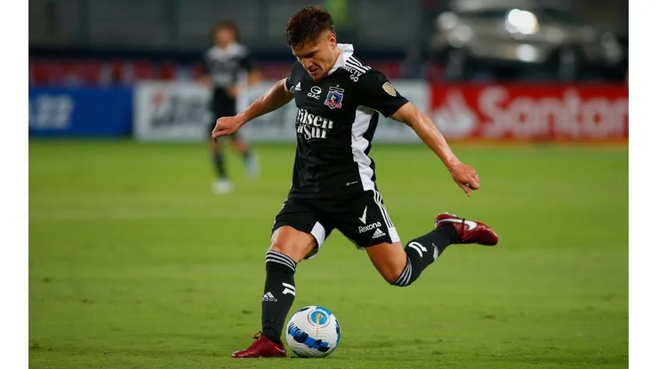 Leonardo Gil tuvo 110 toques de balón ante Alianza Lima.