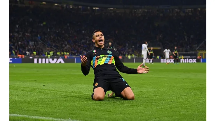 Alexis selló el triunfazo del Inter ante Empoli que los deja de momento en lo más alto de la Serie A.