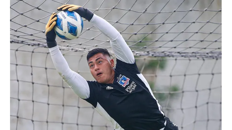 Fierro en los entrenamientos previos al duelo ante Fortaleza en Brasil.
