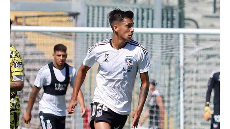 Carlo Villanueva fue titular en el amistoso de Colo Colo.