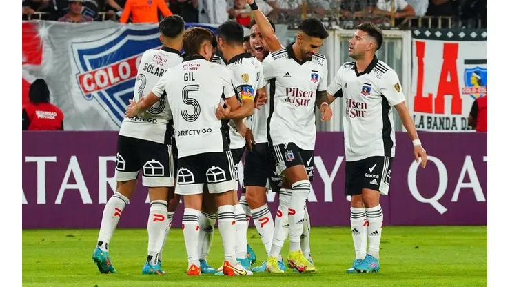 Colo Colo sólo comparte el liderato con Unión Española.