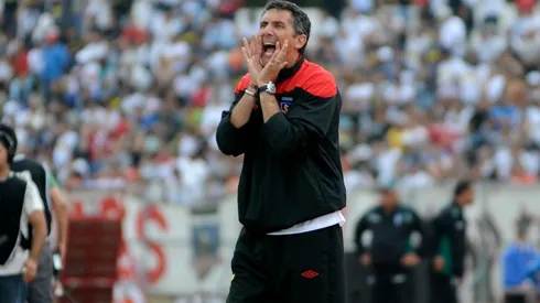 Diego Cagna le puso picante al partido de esta noche entre Colo Colo y River Plate.