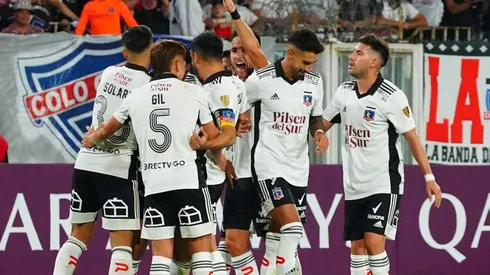 Colo Colo quiere seguir con los abrazos en el Campeonato Nacional.