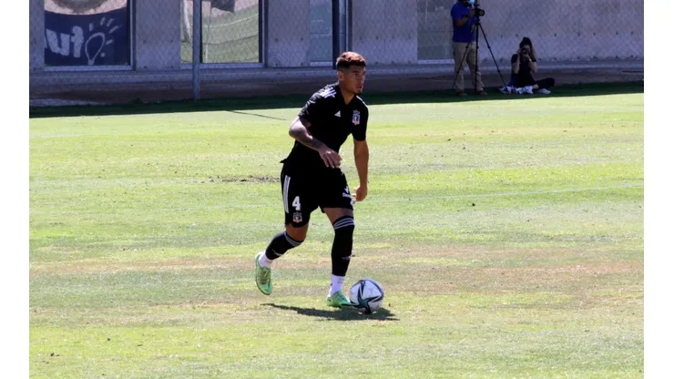 Alan Saldivia en el fútbol joven