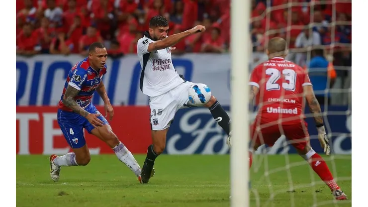 Emiliano Amor llegó al Monumental para alentar a Colo Colo.