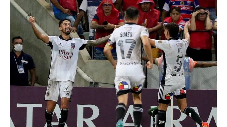 Gustavo Quinteros aseguró que Colo Colo saldrá con todo para comenzar a sellar su paso a los octavos de final.