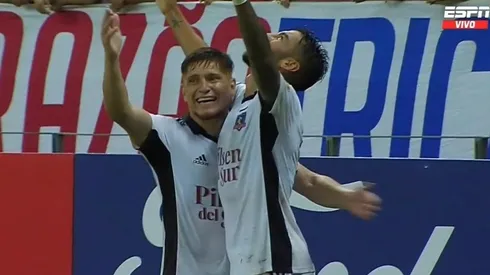 ¡Golazo de Martín Lucero!