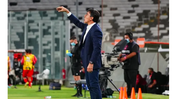 Gustavo Quinteros es puro optimismo de cara al debut en Copa Libertadores.