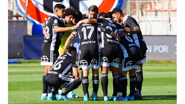 Los dorsales de Colo Colo en la Copa Libertadores 2022.