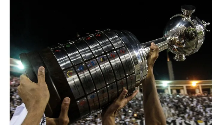 ¿Cuánto dinero recibiría Colo Colo si pasa a los octavos de final de la Copa Libertadores?