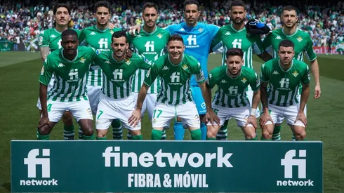 Claudio Bravo fue titular en goleada del Betis