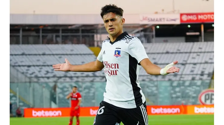 Colo Colo ganó y se quedó con el liderato en este inicio de la fecha 8.