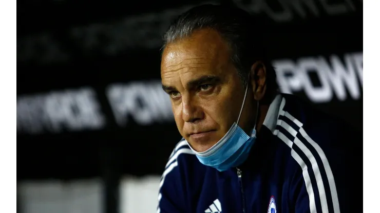 Martín Lasarte no va más como seleccionador de la Roja.
