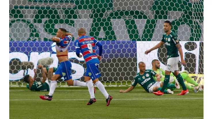 El estratega ya palpita lo que será el debut en el certamen continental.