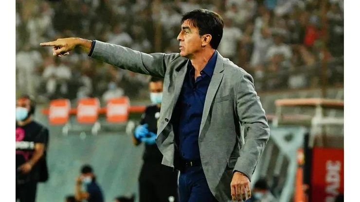 El estratega aseguró que no piensa en otra cosa que no sea Colo Colo.