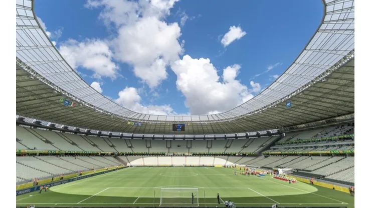 Estadio Aderaldo Plácido Castelo