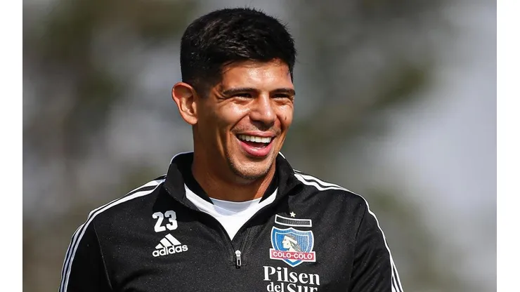 Esteban Pavez sonríe en el buen momento de Colo Colo.
