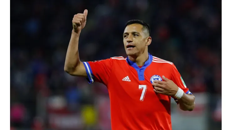 Alexis Sánchez arrojó negativo en su test PCR.
