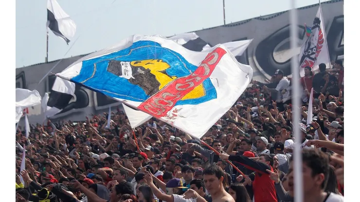 Colo Colo debe jugar aún tres partidos sin sus hinchas, uno de local y dos de visita.