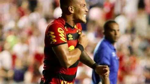 Javier Parraguez anotó su primer gol en Brasil.