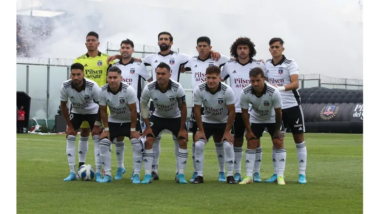 Colo Colo masacró a Universidad de Chile.