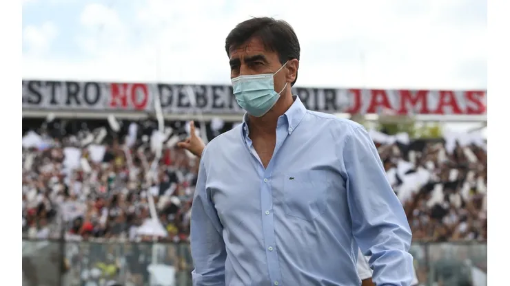 Gustavo Quinteros valoró el desempeño de sus dirigidos en el Superclásico.