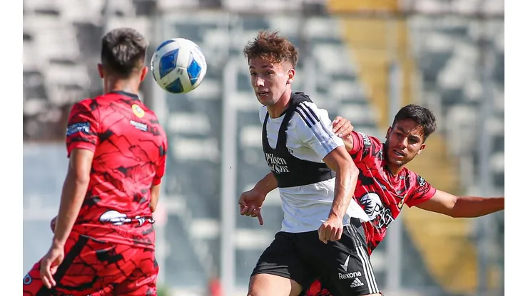 Luciano Arriagada fue el autor de uno de los goles de Colo Colo en un nuevo amistoso.