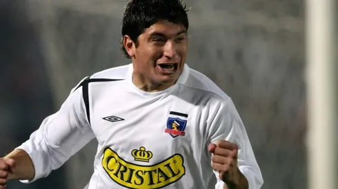 Miguel Aceval convirtió uno de los penales más recordados en Colo Colo.
