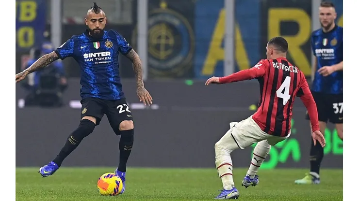 AC Milan e Inter se miden en la semifinal de ida de la Copa Italia.