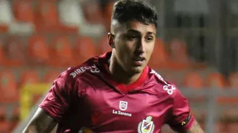 Bryan Soto es titular en el clásico de la Cuarta Región.