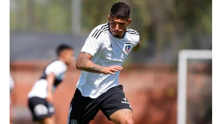 ¡Alan Saldivia y su primer gol en Colo Colo!