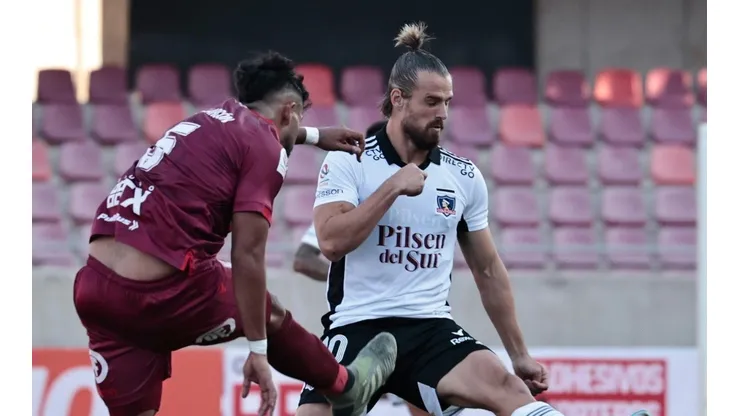 Aseguran que el delantero venezolano no se mueve de Colo Colo.