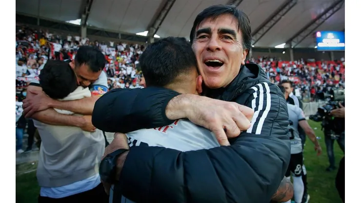 Gustavo Quinteros cumple 57 años.