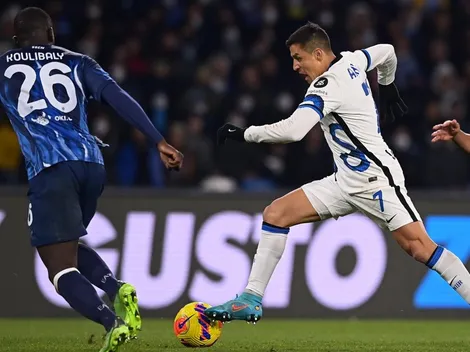 Inter con Vidal y Alexis salva un empate con el Napoli y tambalea en el liderato