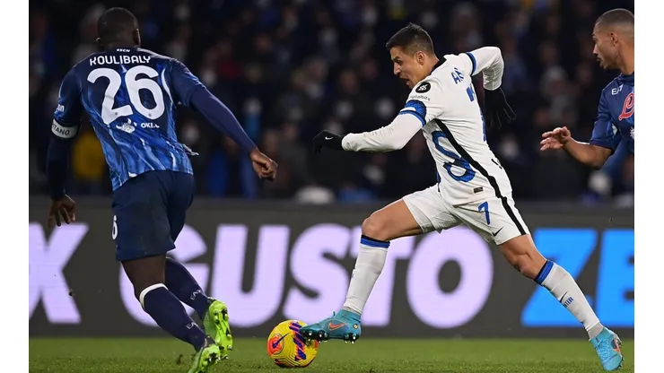 Alexis ingresó en los últimos minutos en igualdad del Inter.