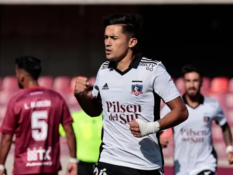 ¡Pablo Solari anota la apertura de la cuenta para Colo Colo!