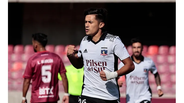 El Pibe puso el primero del partido en La Portada.