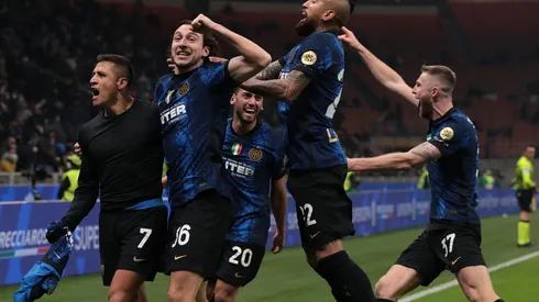 Vidal y Sánchez quieren seguir siendo punteros de la Serie A.