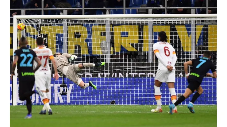 La prensa internacional se rinde ante Alexis tras su golazo ante Roma