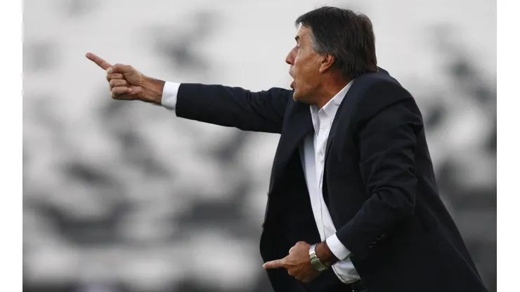La espina clavada de Hugo Tocalli en Colo Colo.