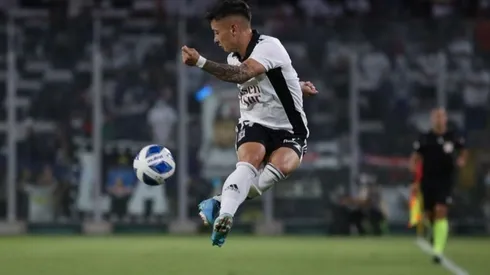 El nuevo refuerzo del Cacique hizo gala de su calidad con un exquisito control de balón.