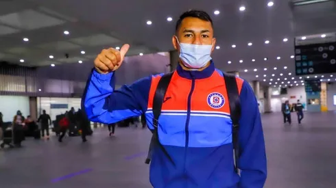 Iván Morales todavía no está habilitado para debutar.