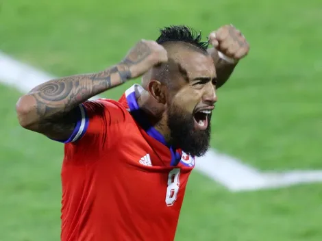 Vidal festejó con todo el triunfo de la Roja y elogió a sus compañeros