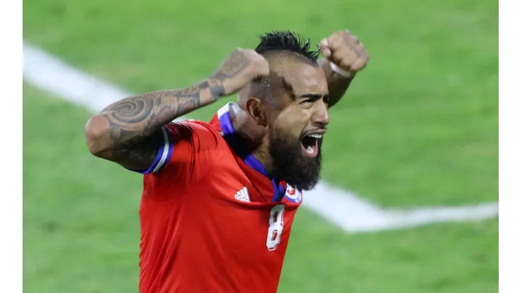El King festejó con todo el triunfazo de la Roja ante Bolivia