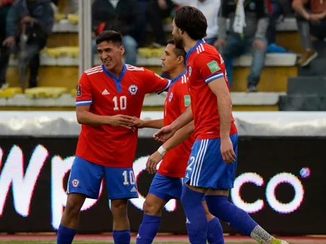 Video: Alexis anota la apertura de la cuenta con un golazo de tiro libre