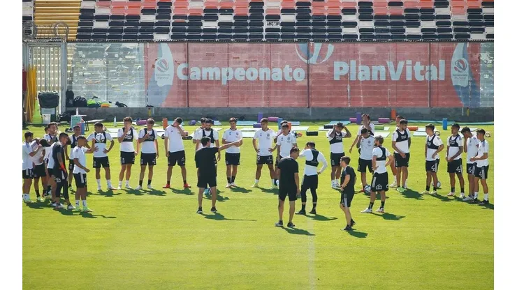 Los jugadores de Colo Colo que realizan trabajos con preparadores físicos personales.