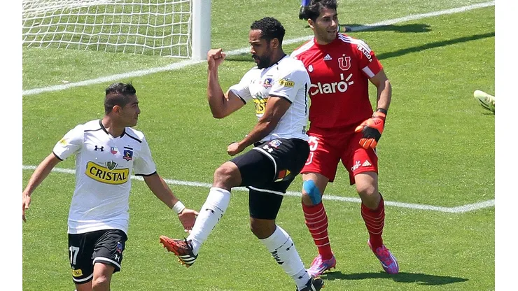 Jean Beausejour anotó en dos clásicos por Colo Colo.
