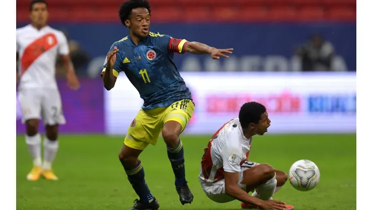 Colombia y Perú llegan a este partido con 17 puntos en la tabla.